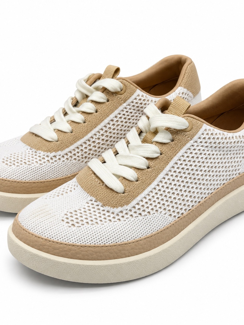 Vionic Galia Knit Lace Up Platform Sneakers Women’s 6.5 White Tan EUC